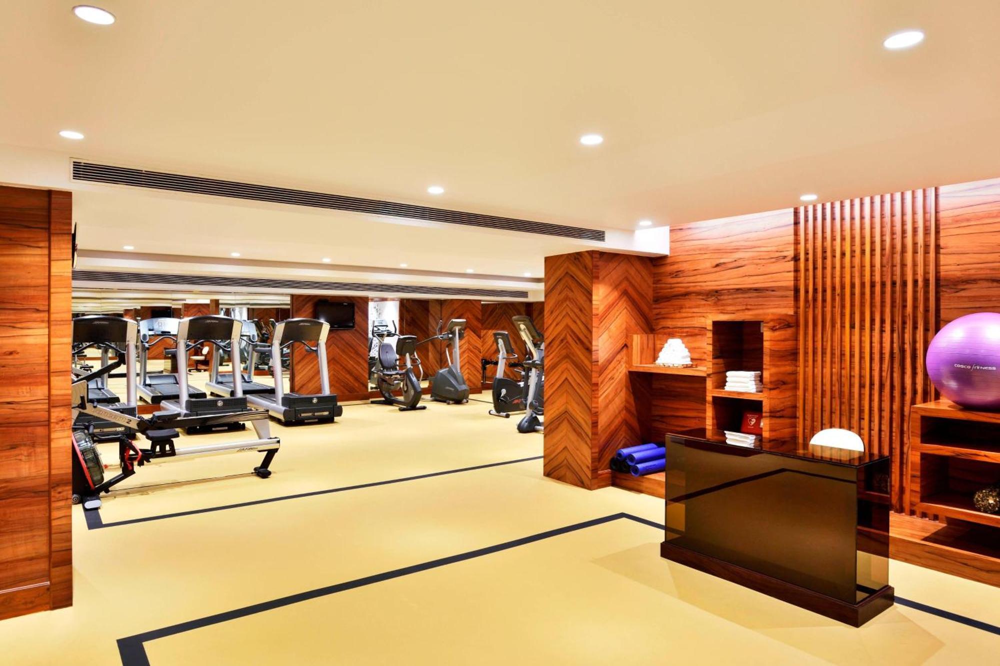 Sheraton Grand Pune Bund Garden Hotel Exterior foto